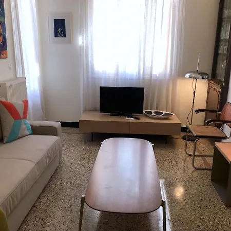 Delightful 2 Bedr-2 Bath With Access To Rooftop Garden - Ep9u Apartment